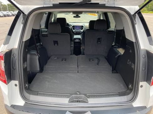 Certified 2023 GMC Acadia SLE w/ LPO, Floor Liner Package FWD image 20