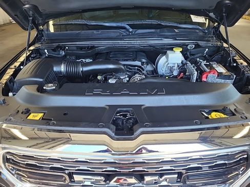 Used 2019 RAM 1500 Limited AWD/4WD image 6