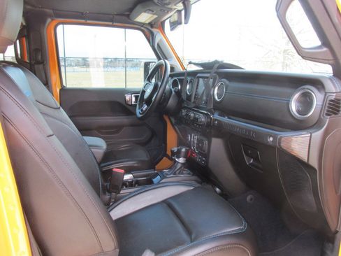 Used 2021 Jeep Wrangler Unlimited Rubicon 4xe w/ Steel Bumper Group image 57