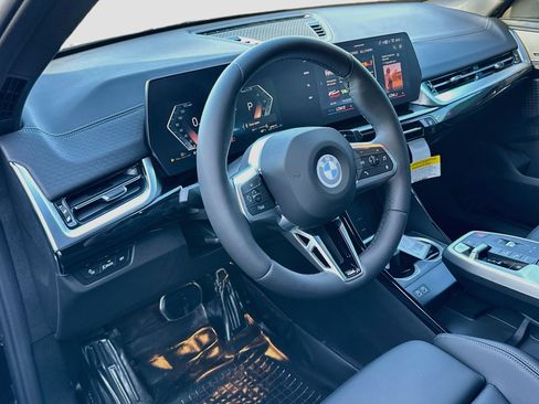 New 2026 BMW X2 xDrive28i w/ M Sport Package AWD/4WD image 7