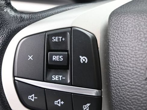 Certified 2022 Ford Explorer XLT AWD/4WD image 18