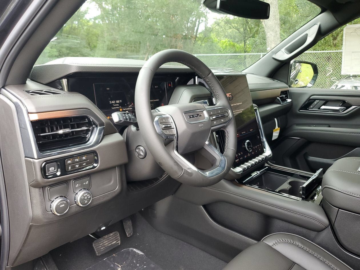 New 2026 GMC Yukon XL Denali RWD image 20