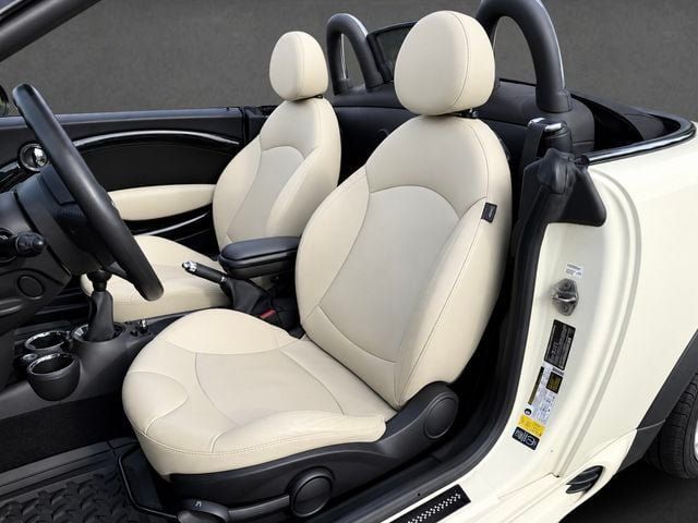 Used 2015 MINI Cooper Roadster S FWD image 11
