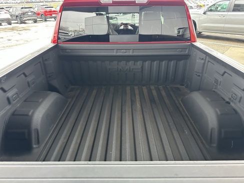 Certified 2023 GMC Sierra 1500 SLT image 13
