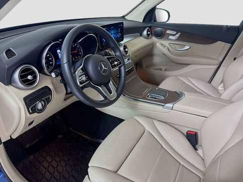 Used 2022 Mercedes-Benz GLC 300 GLC 300 image 10