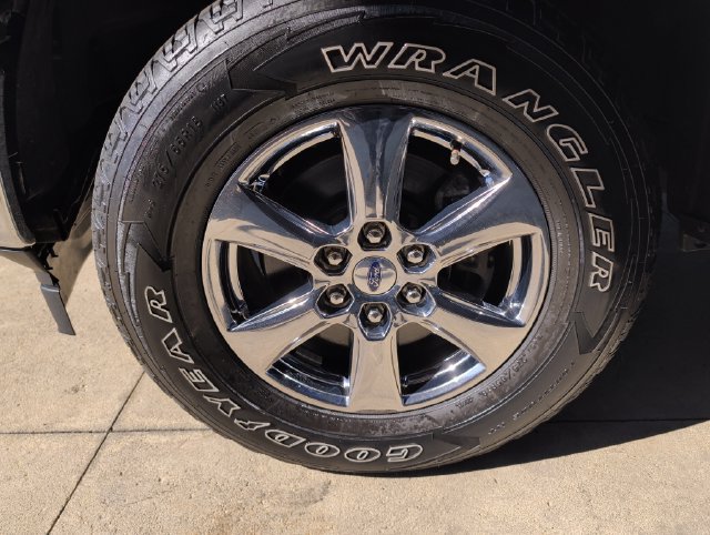 Used 2018 Ford F150 XLT w/ Equipment Group 302A Luxury AWD/4WD image 25