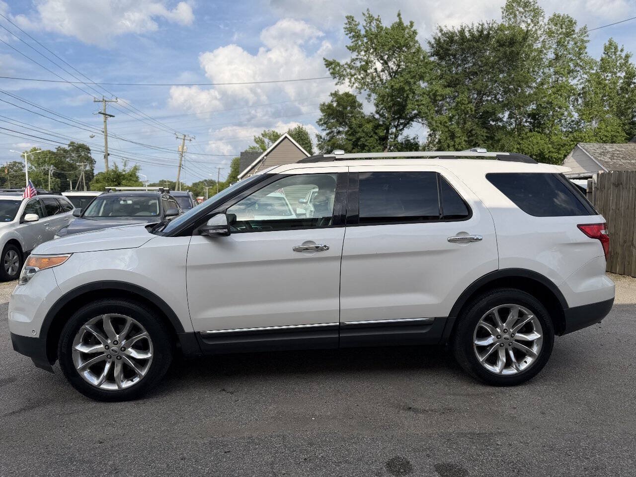 Used 2014 Ford Explorer Limited w/ Equipment Group 302A AWD/4WD image 5