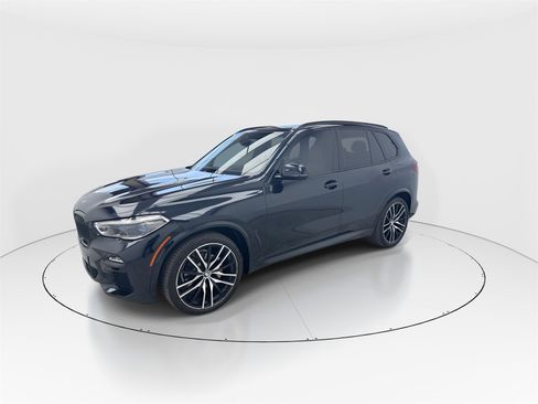 Used 2021 BMW X5 sDrive40i w/ M Sport Package image 4
