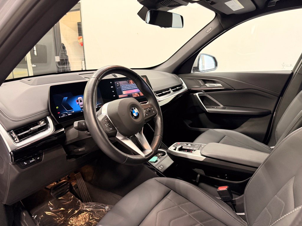 Used 2026 BMW X1 xDrive28i AWD/4WD image 11