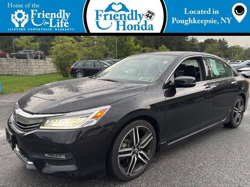 Used 2017 Honda Accord Touring image 1