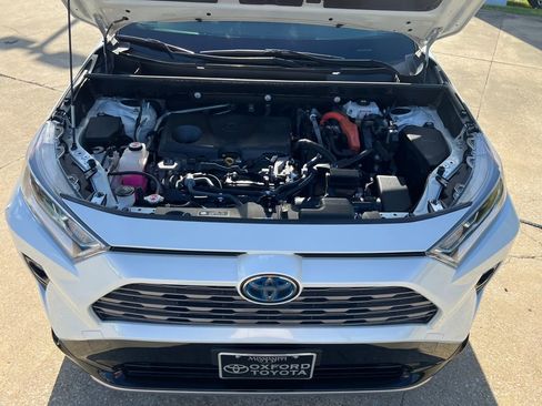 Used 2021 Toyota RAV4 XSE w/ XSE Grade Weather Package image 18