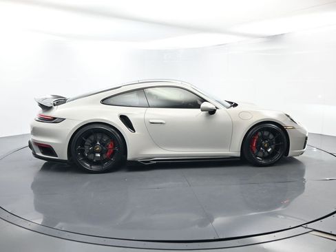 Used 2022 Porsche 911 Turbo image 16