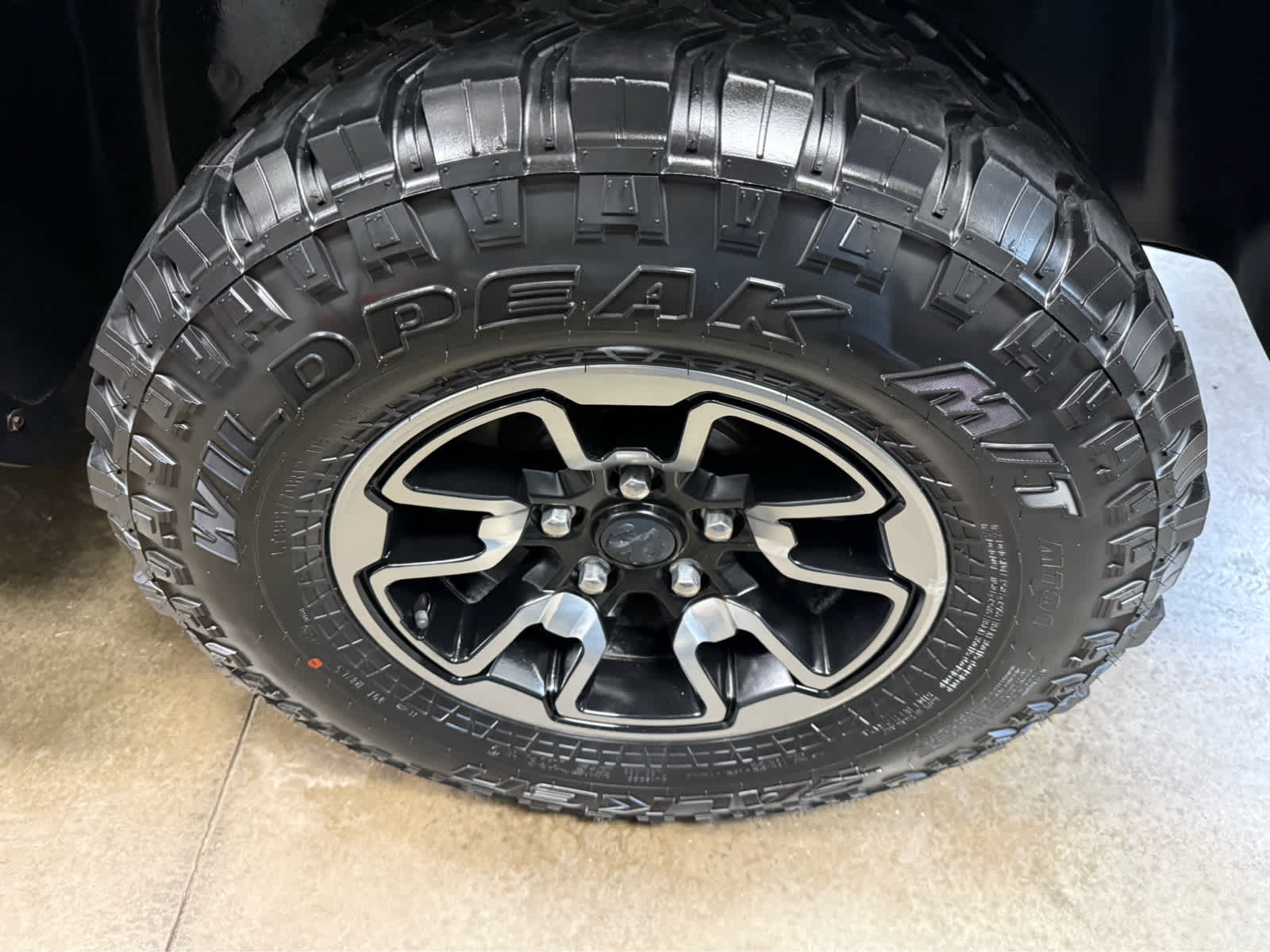 Used 2017 RAM 1500 Rebel w/ Luxury Group AWD/4WD image 32