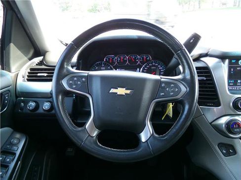 Used 2019 Chevrolet Tahoe LT image 23