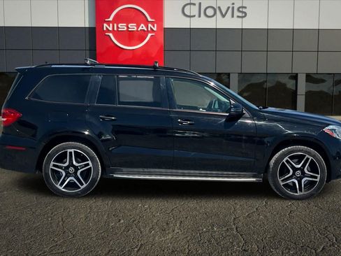 Used 2018 Mercedes-Benz GLS 550 4MATIC image 9