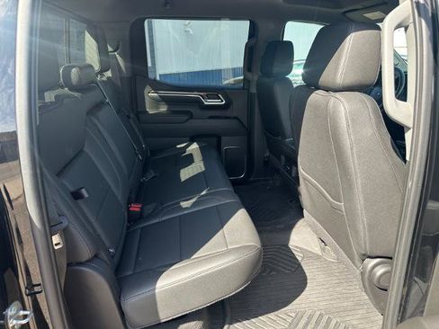 Used 2022 Chevrolet Silverado 1500 LT Trail Boss w/ Convenience Package II AWD/4WD image 26