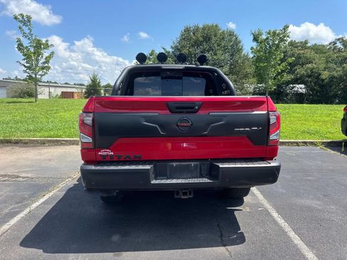 Used 2021 Nissan Titan PRO-4X w/ Pro-4x Utility Package AWD/4WD image 9