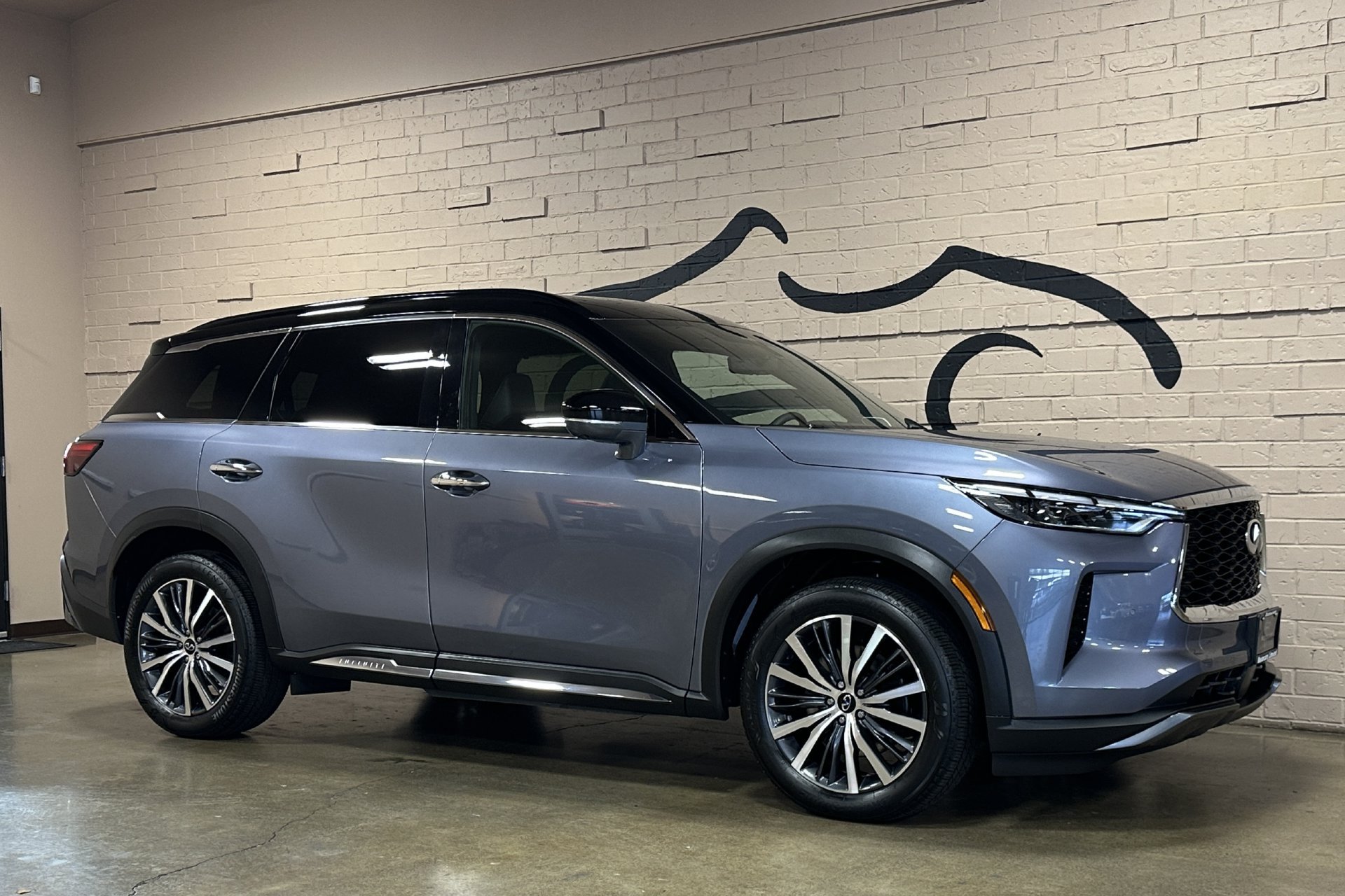 Used 2024 INFINITI QX60 Autograph AWD/4WD image 2