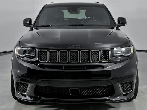 Used 2018 Jeep Grand Cherokee Trackhawk AWD/4WD image 4