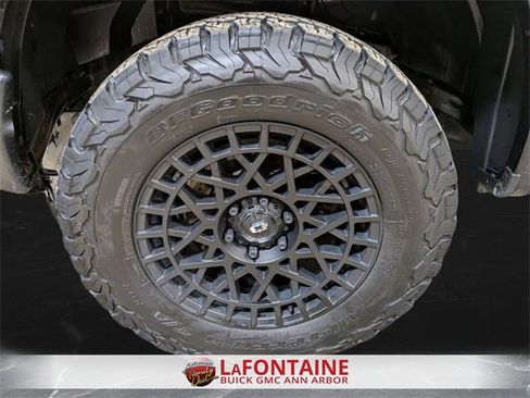 Used 2016 Ford F150 XLT w/ Equipment Group 302A Luxury image 28