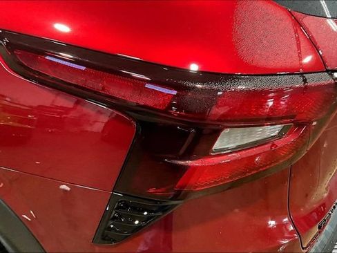 Certified 2025 Chevrolet Trax RS w/ Driver Confidence Package FWD image 22