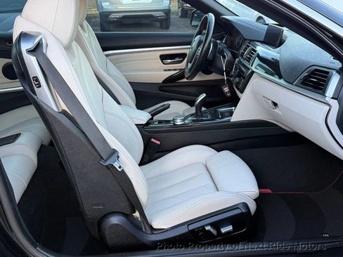 Used 2018 BMW 430i Convertible image 14