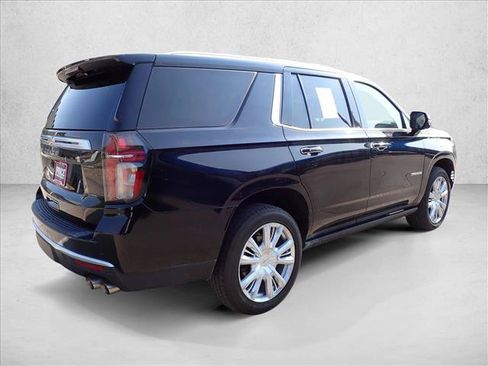 Used 2023 Chevrolet Tahoe High Country w/ Premium Package 2 AWD/4WD image 4