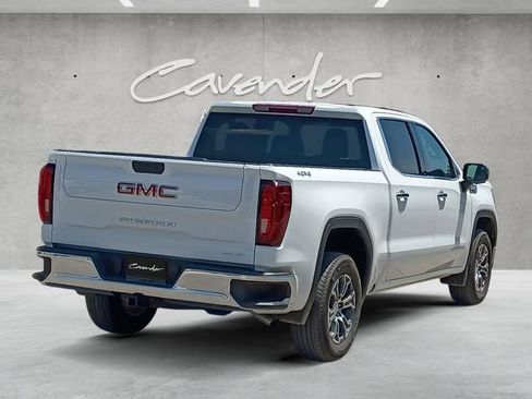 Used 2026 GMC Sierra 1500 SLT AWD/4WD image 16