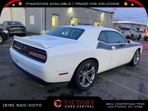 Used 2020 Dodge Challenger R/T image 4