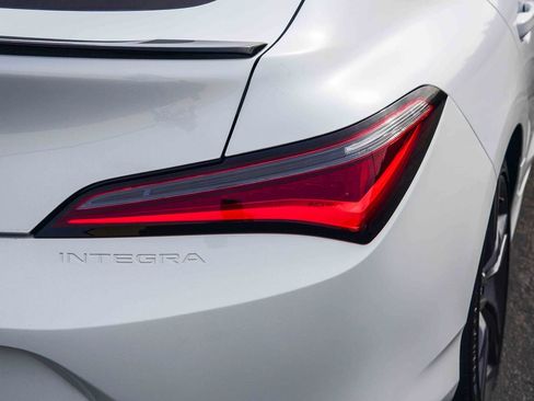 Used 2025 Acura Integra A-Spec image 8