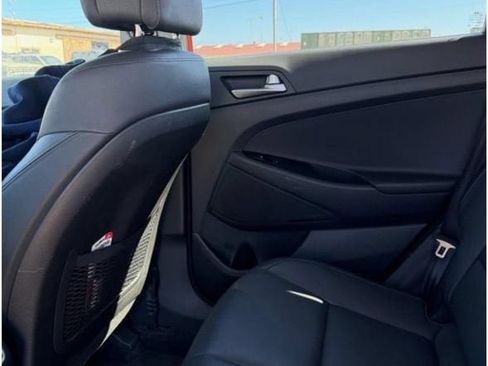 Used 2016 Hyundai Tucson Limited w/ Option Group 03 AWD/4WD image 12