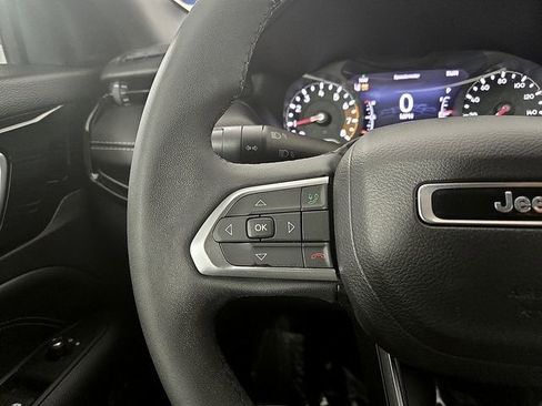 Used 2022 Jeep Compass Altitude image 21