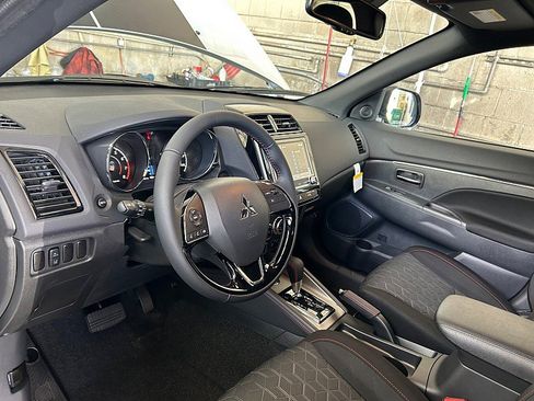 New 2026 Mitsubishi Outlander Sport ES image 19