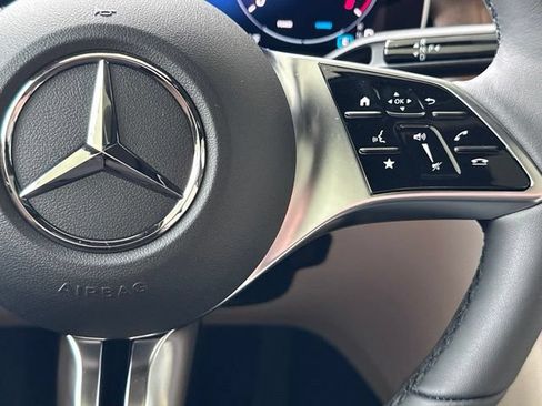 Certified 2026 Mercedes-Benz GLC 300 4MATIC image 13