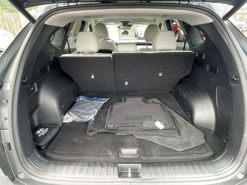 Used 2022 Hyundai Tucson SEL w/ Convenience + Premium Package FWD image 10