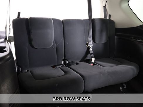 Used 2019 Nissan Armada SV image 7