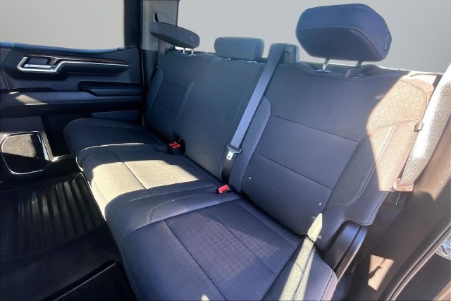 Used 2025 Chevrolet Silverado 1500 LT AWD/4WD image 24