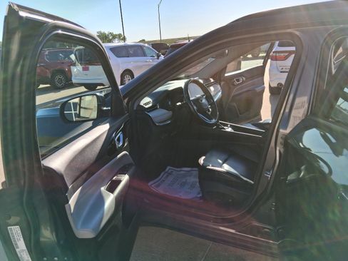Used 2022 Jeep Compass Limited AWD/4WD image 17