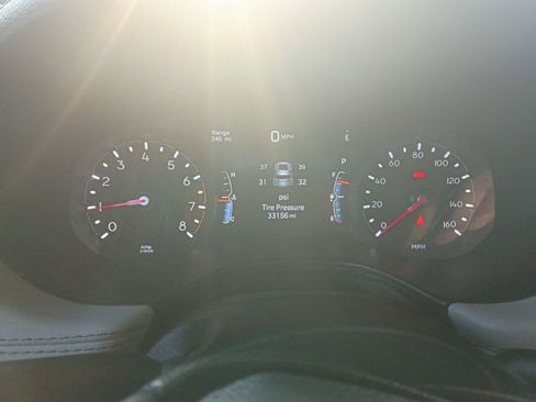 Used 2025 Jeep Compass Limited image 2