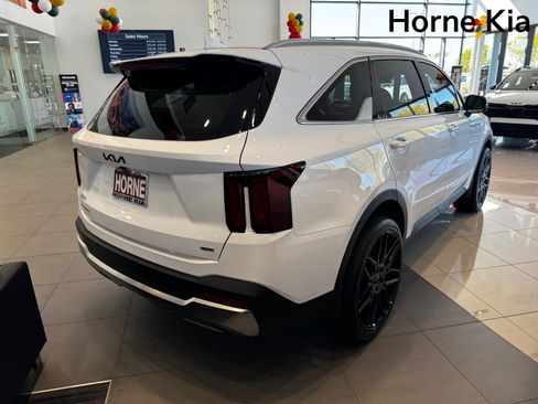 New 2026 Kia Sorento EX image 4