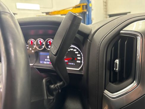 Used 2022 Chevrolet Silverado 1500 RST image 36