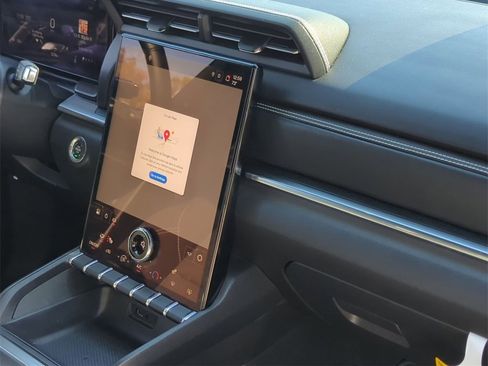 Used 2026 GMC Terrain Elevation image 28