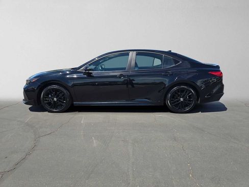 Used 2026 Toyota Camry SE FWD image 6