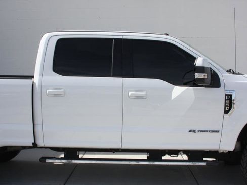 Used 2017 Ford F250 Lariat w/ Lariat Value Package image 7