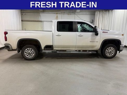 Used 2020 Chevrolet Silverado 2500 LT w/ All Star Edition AWD/4WD image 3