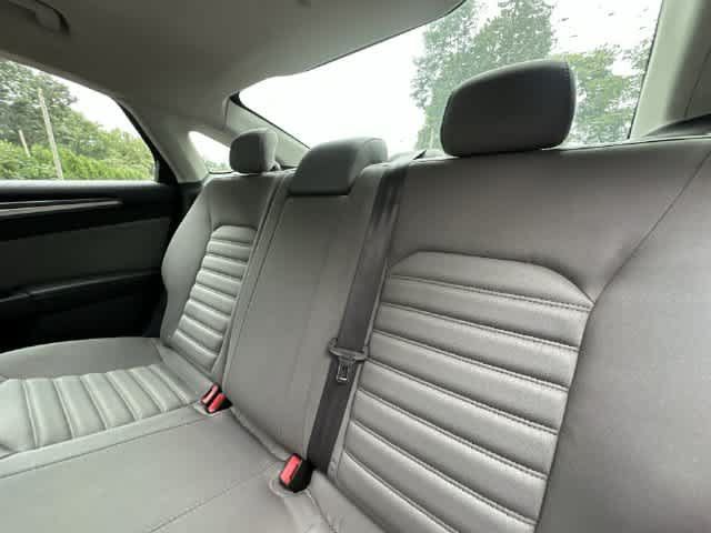 Used 2014 Ford Fusion S FWD image 14
