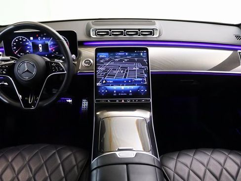 Used 2023 Mercedes-Benz S 580 S 580 w/ AMG Line image 26