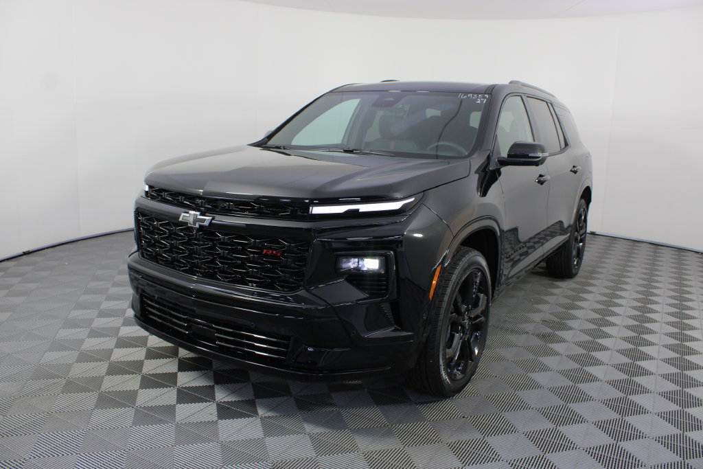 New 2027 Chevrolet Traverse RS FWD image 3