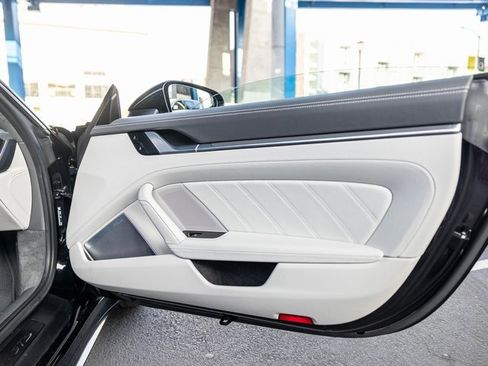 Certified 2025 Porsche 911 Carrera GTS image 33