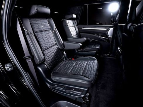 Used 2025 Cadillac Escalade V image 57